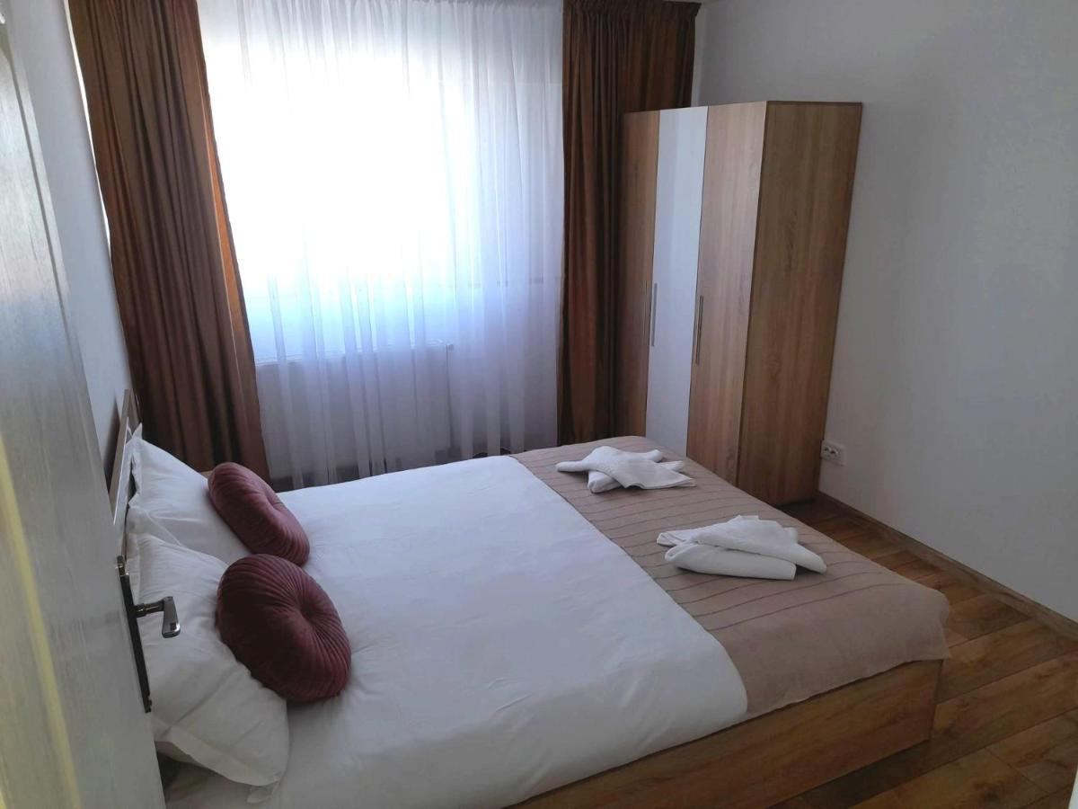 Pensiunea Eden House Craiova Extérieur photo